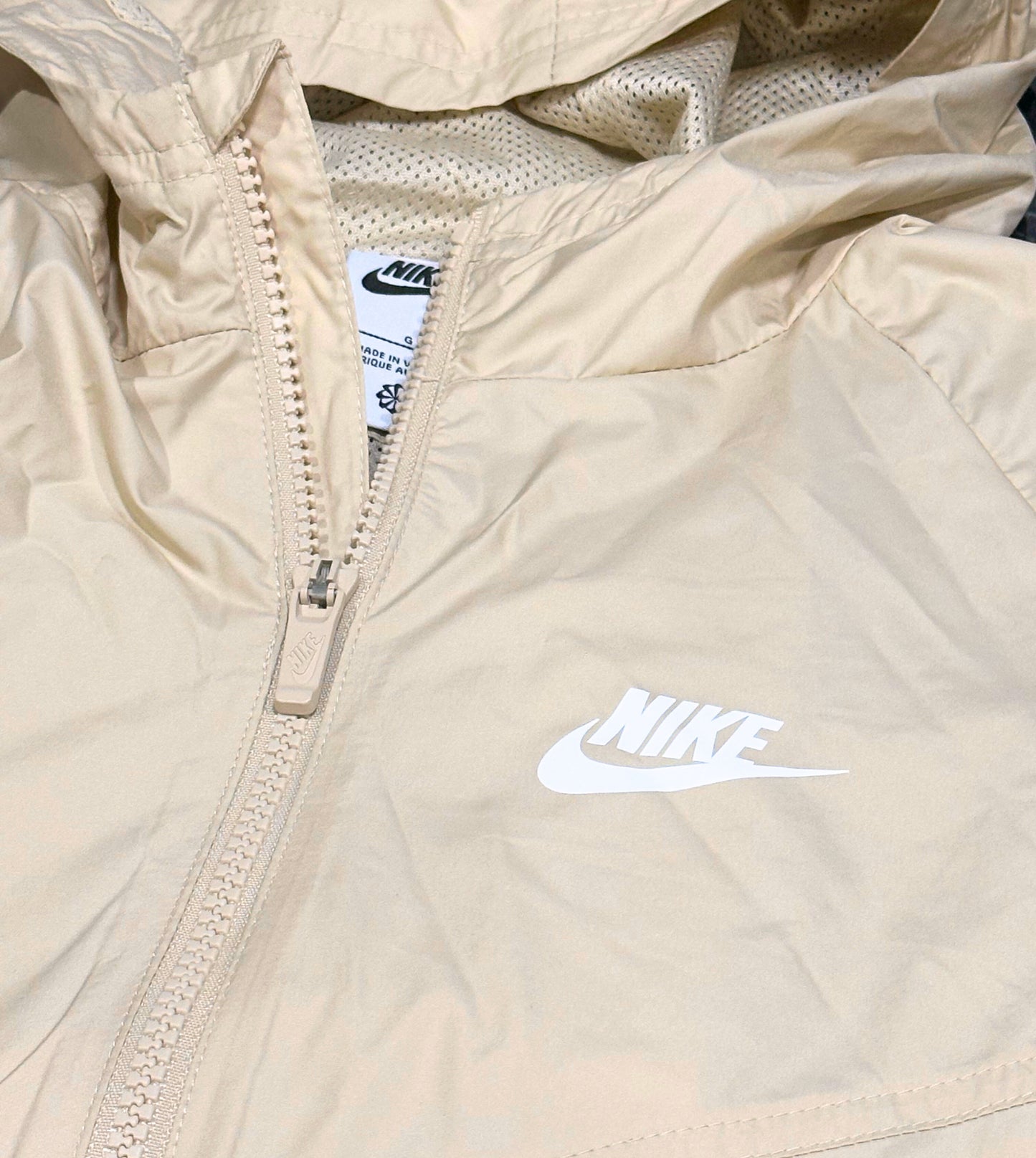 NIKE WINDRUNNER JACKET- YOUTH